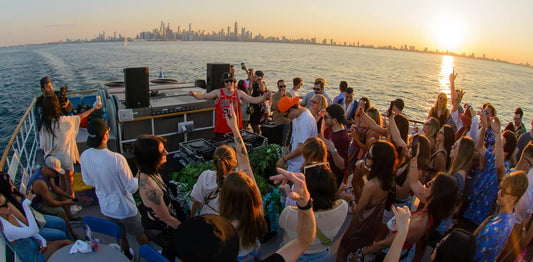 The Lake House: Chicago’s Best Summer Yacht Party