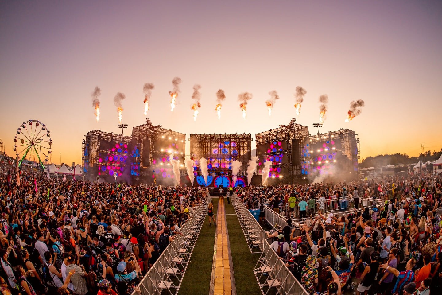 Windy City Raves: Chicago EDM Events, Festivals & News